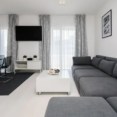 S Luxury Lägenhet *
