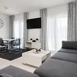 S Luxury Apartment Split
