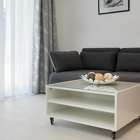 S Luxury Split